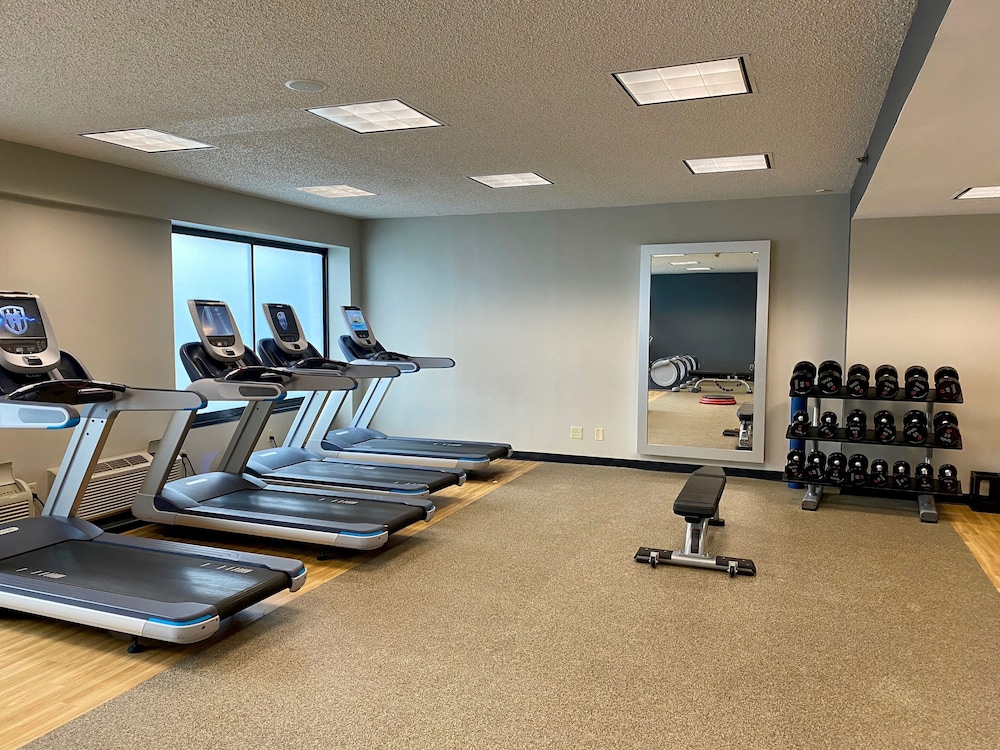 Doubletree by Hilton Somerset Hotel and Conference Center - photo 26