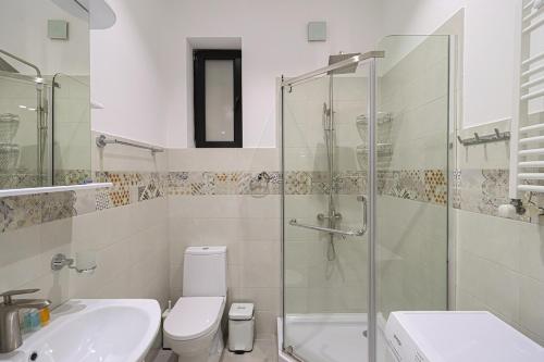 Modern 1br Apt Near Rustaveli by Wehost