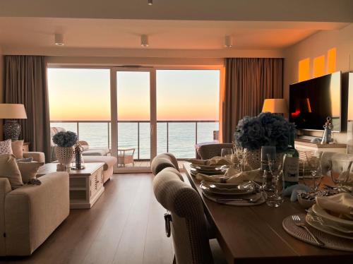 Winnings Apartamenty Nad Morzem Riviera Blue — 4-Star Luxury Hotel in Ustronie Morskie, Poland
