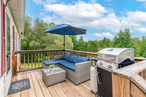 Madison Family Home & Event Rental Space on 7 Private Acers — 4-Star Luxury Hotel in Madison, United States