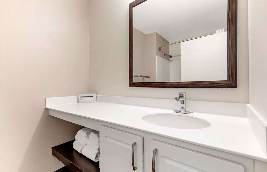 Extended Stay America Suites Washington DC Tysons Corner - photo 31