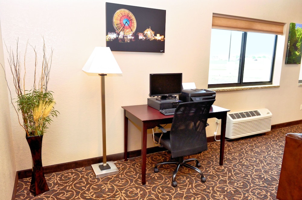 Cobblestone Inn & Suites Monticello - photo 34