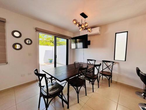 Hermosa casa a 2 min de la playa by PartnerHost — 4-Star Luxury Hotel in La Florida, Mexico