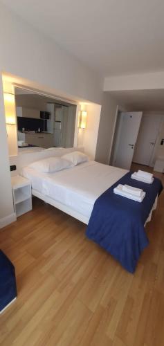 Apart Hotel Royal Sunset Batumi Sea View Resort