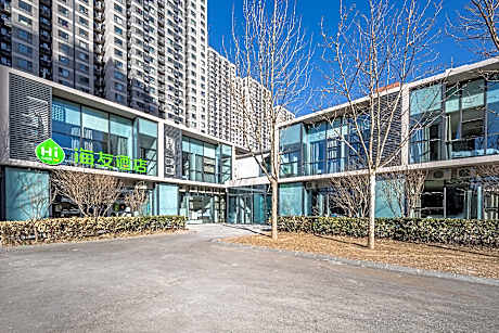 Silk Cloud Hotel - carbon neutral hotel in Beijing