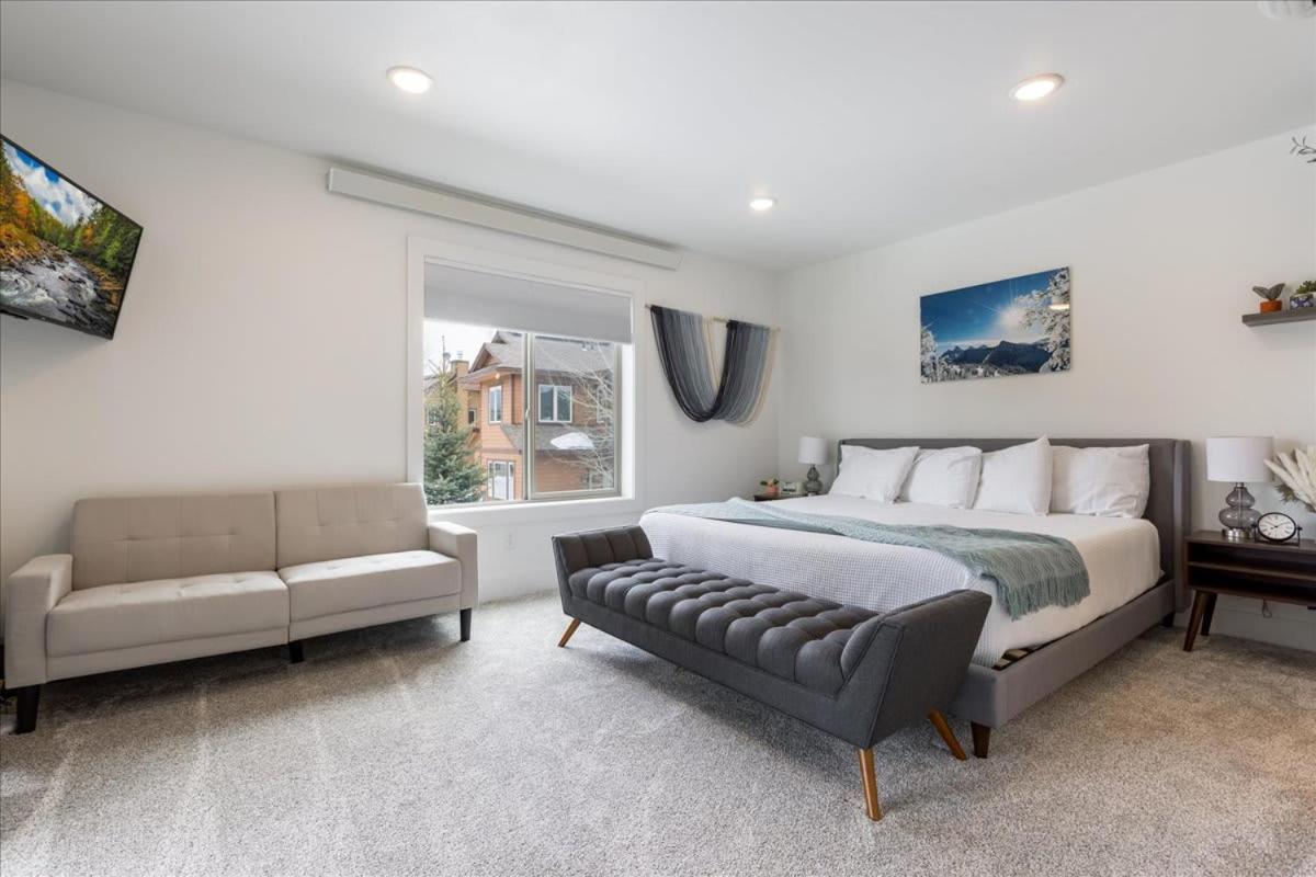 Teewinot Townhome — Victor
