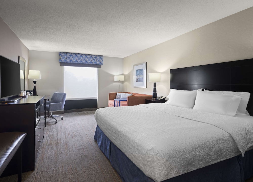 Hampton Inn & Suites Arundel Mills Baltimore - photo 34