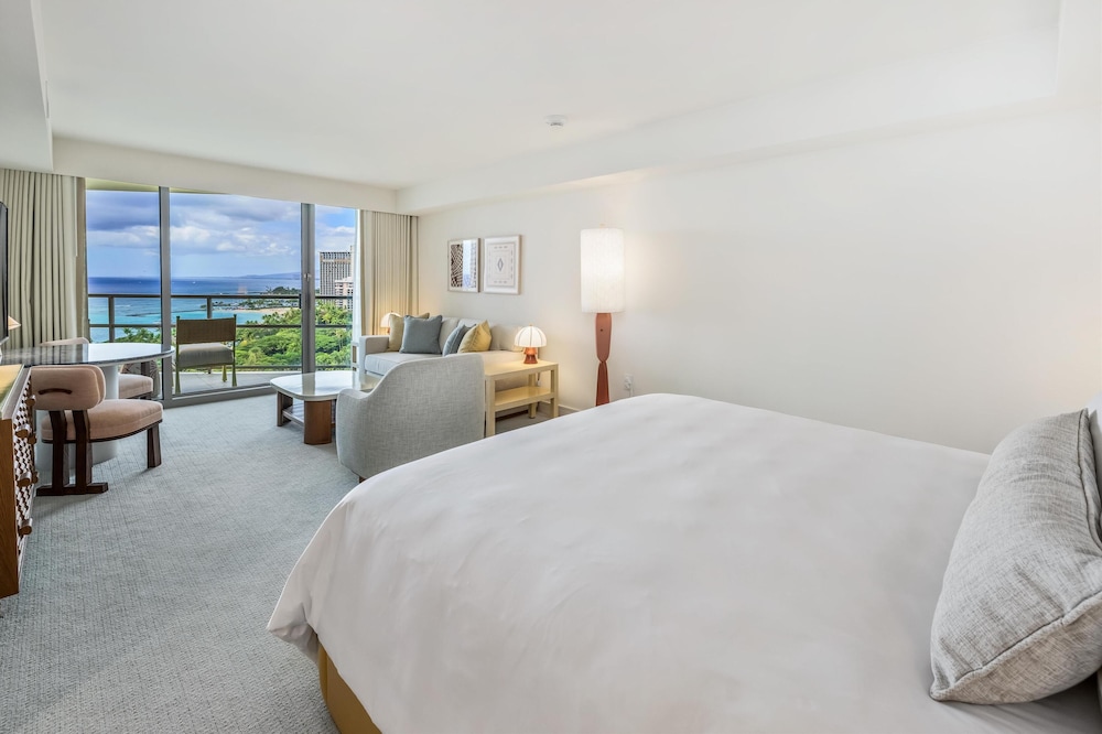 Ka Laʻi Waikiki Beach LXR Hotels & Resorts - photo 54