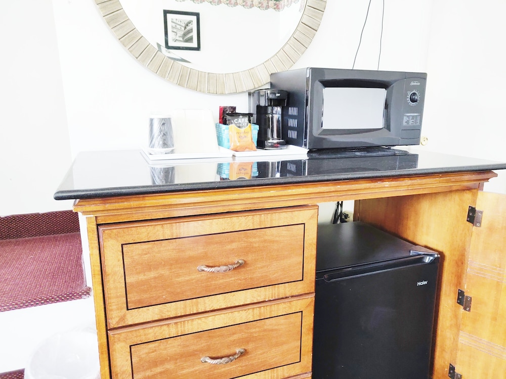 Countryside Inn - photo 15