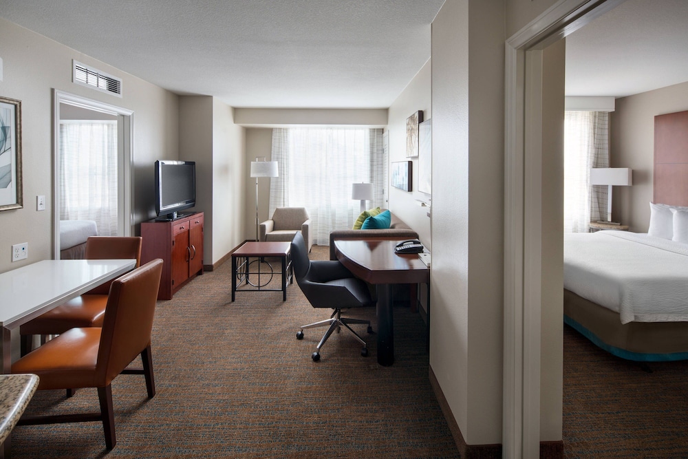Residence Inn by Marriott Downtown Long Beach - photo 7