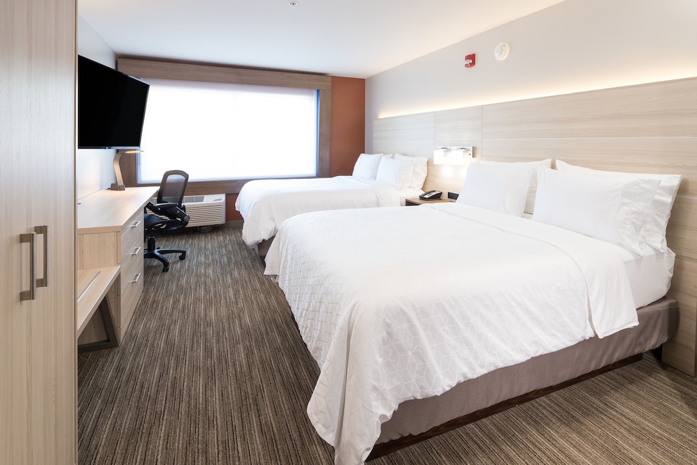 Holiday Inn Express & Suites Michigan City by IHG - photo 6