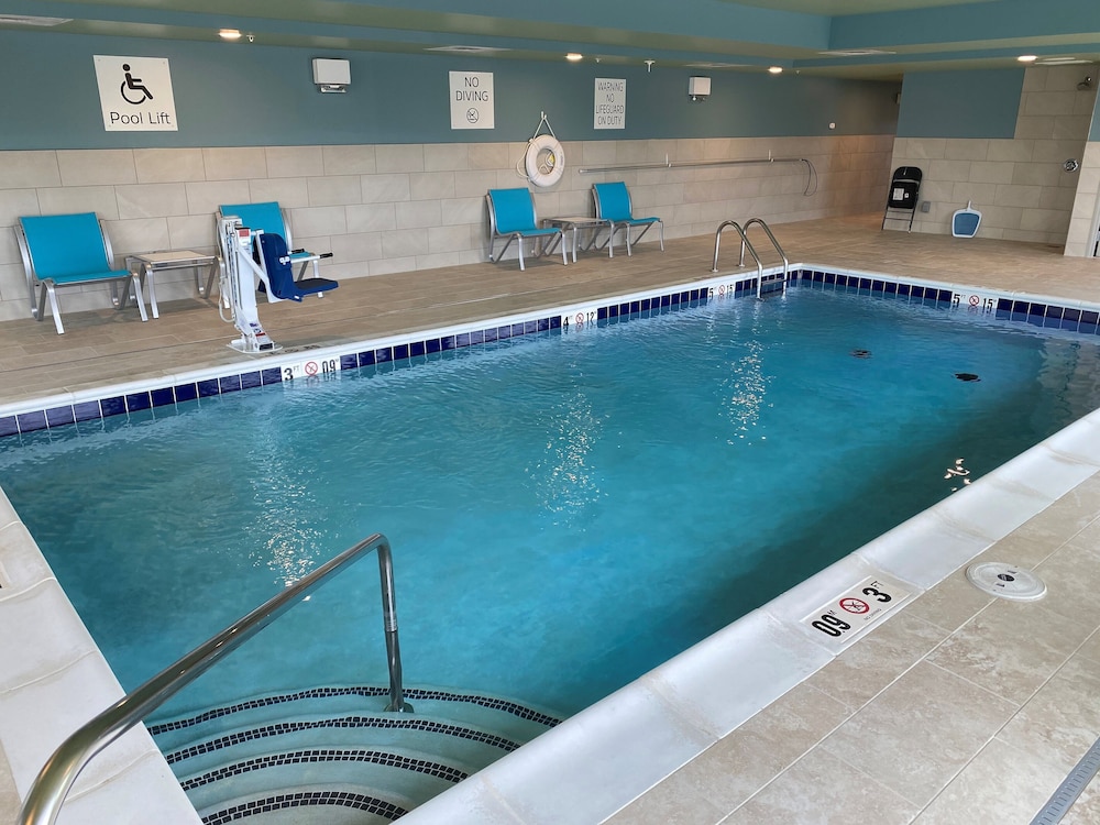 Holiday Inn Express & Suites Union City by IHG - photo 19