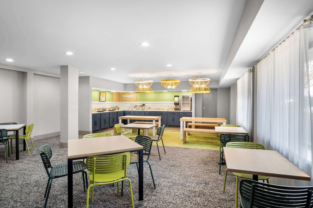 Comfort Inn Grapevine Near DFW Airport - photo 29
