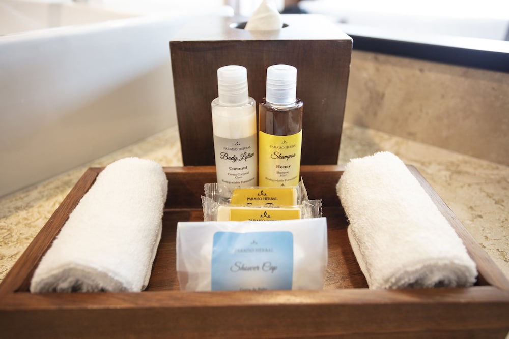 Bathroom amenities