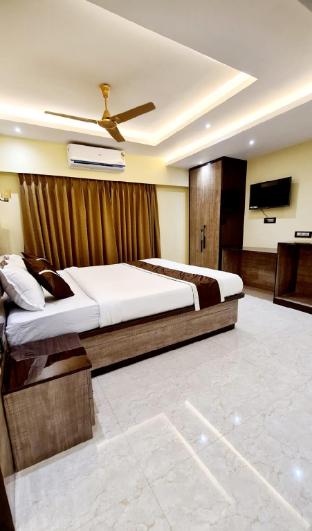 Hotel Belaseshe in Bolpur, India