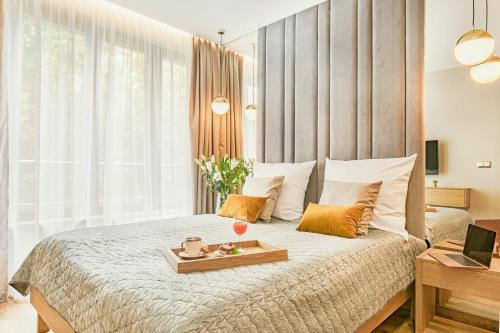 Golden Queen Apartments Old Town — 4-Star Luxury Hotel in Krakow, Poland