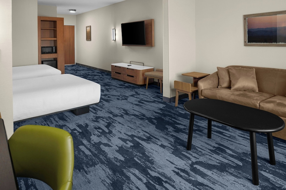 Fairfield by Marriott Inn & Suites Winters Davis - photo 14