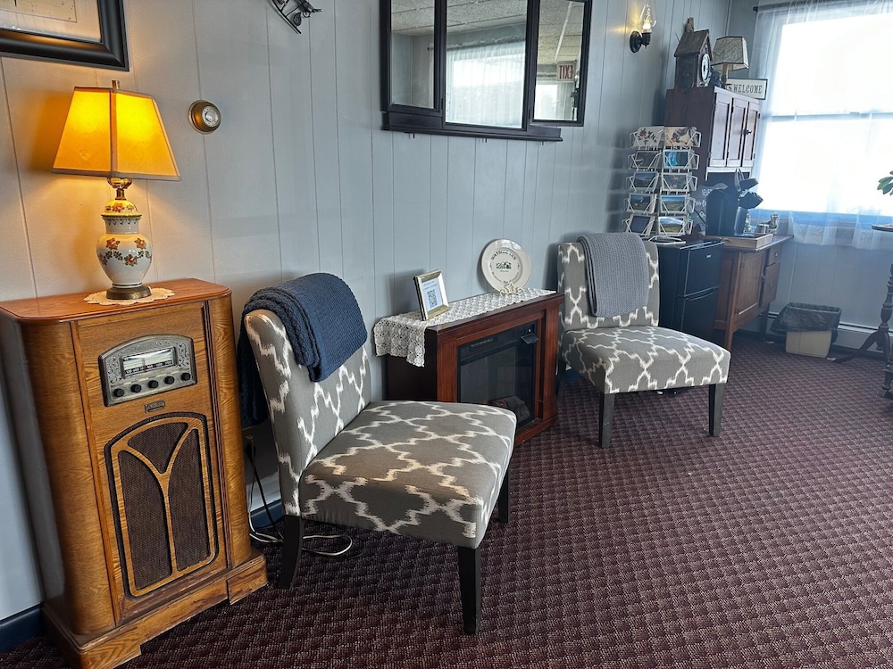 The Wayside Inn - photo 3