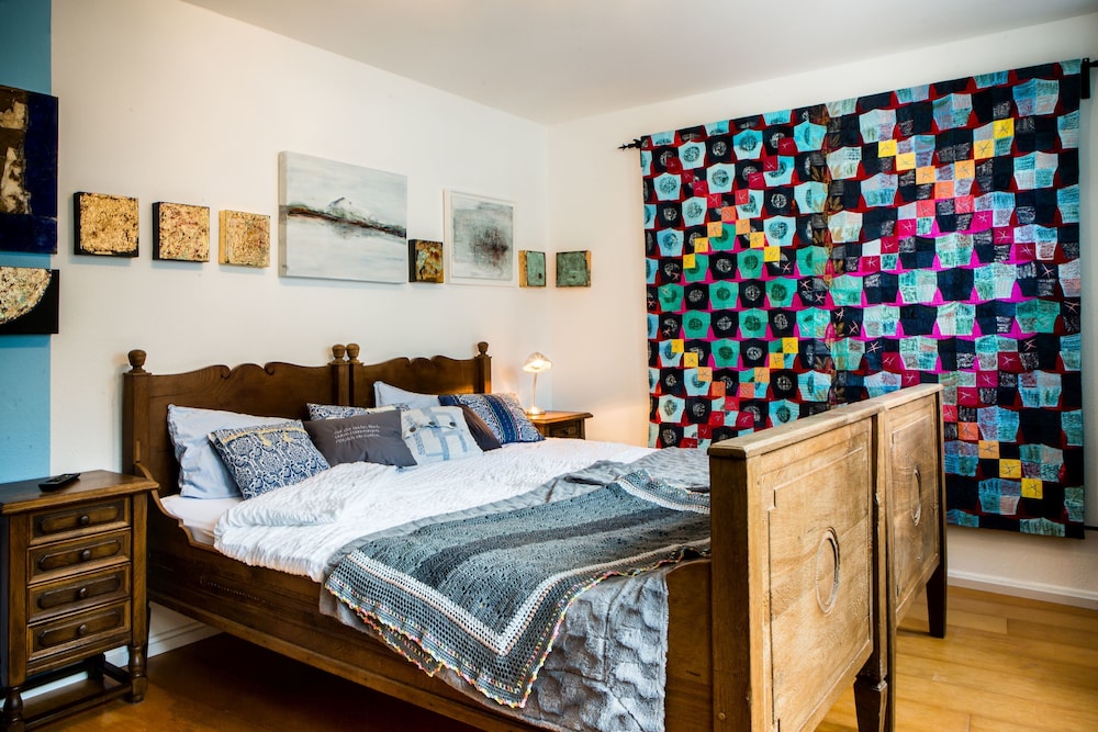 Kunst Hotelchen An Der Rauschen — Bad Muenstereifel