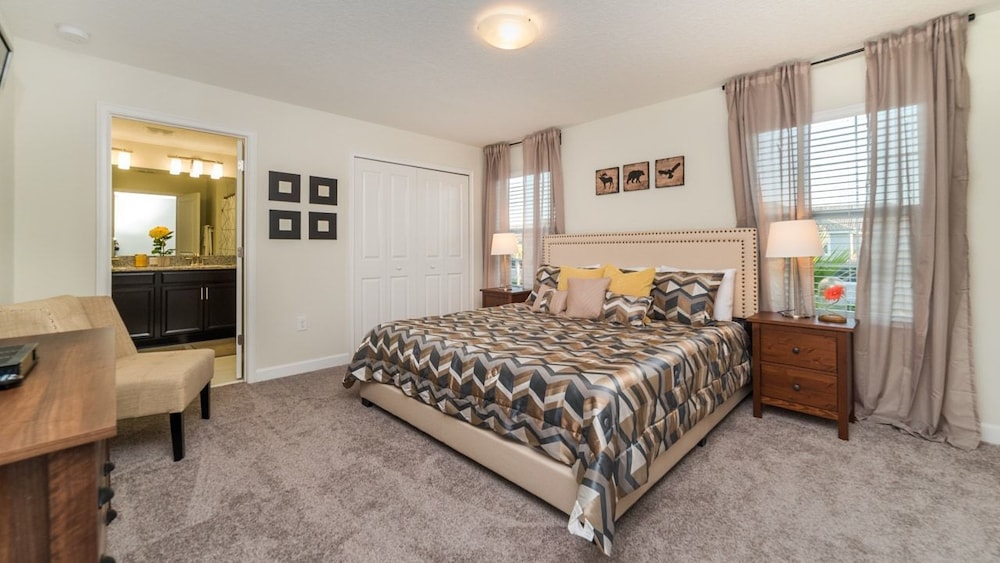 Grhdog9055 Champions Gate Resort 4 Bed 3 Baths Townhouse - photo 9