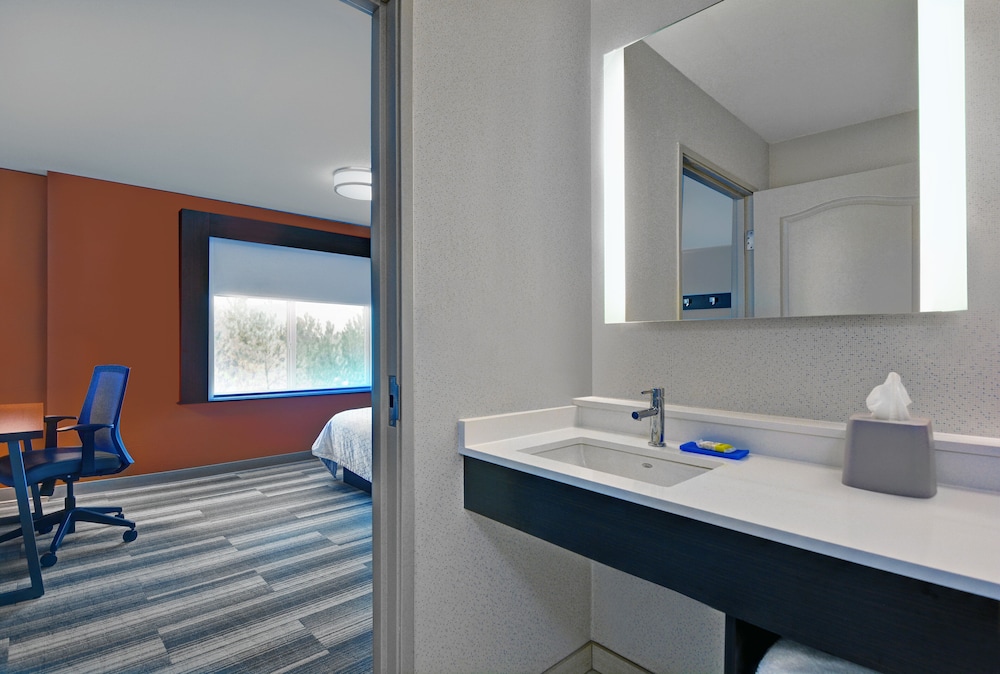 Holiday Inn Express Atmore by IHG - photo 21