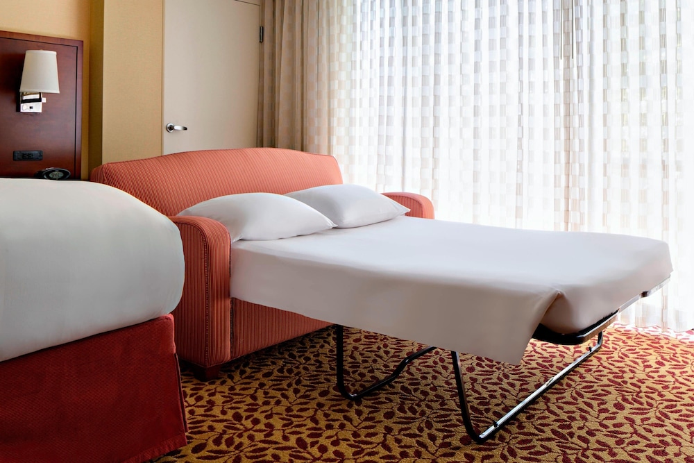 Houston Marriott West Loop by The Galleria - photo 8