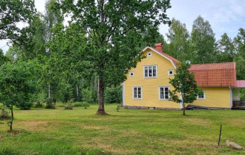 3 Bedroom Stunning Home In Tingsryd — 4-Star Luxury Hotel in Tingsryd, Sweden