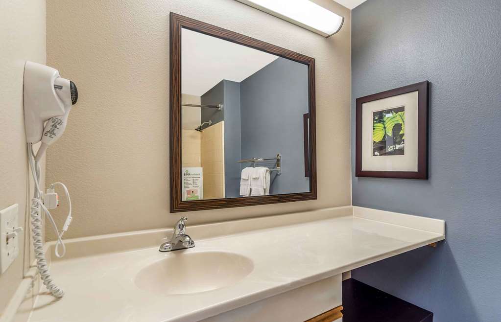 Extended Stay America Select Suites Chicago Naperville East - photo 11