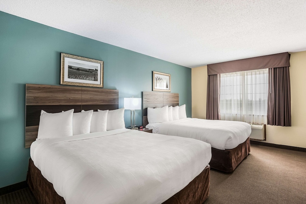 MainStay Suites Cedar Rapids North Marion - photo 30