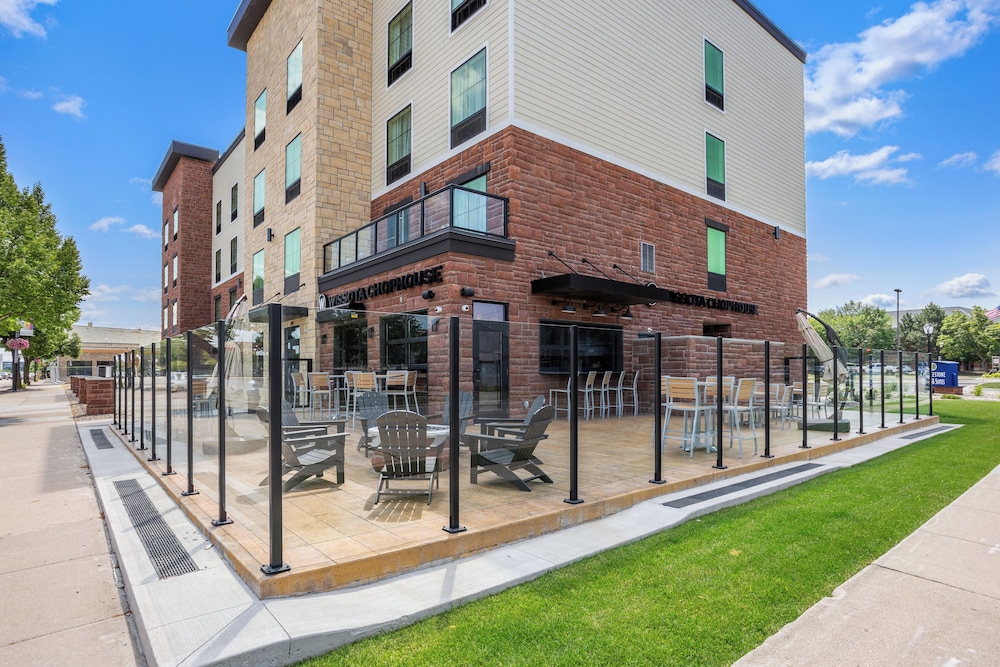 Cobblestone Hotel & Suites De Pere Green Bay - photo 78