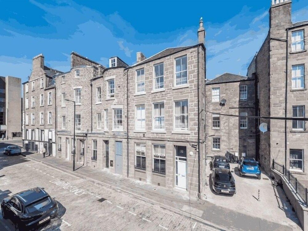Casa Fresa Cowgate Apartment — 4-Star Luxury Hotel in Dundee, United Kingdom