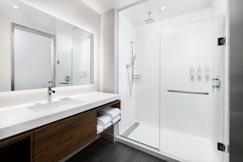 AC Hotel Newtown Square - photo 16