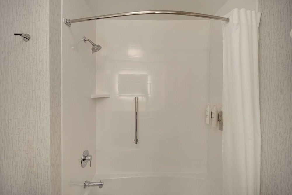 Hampton Inn & Suites Dayton Vandalia - photo 63