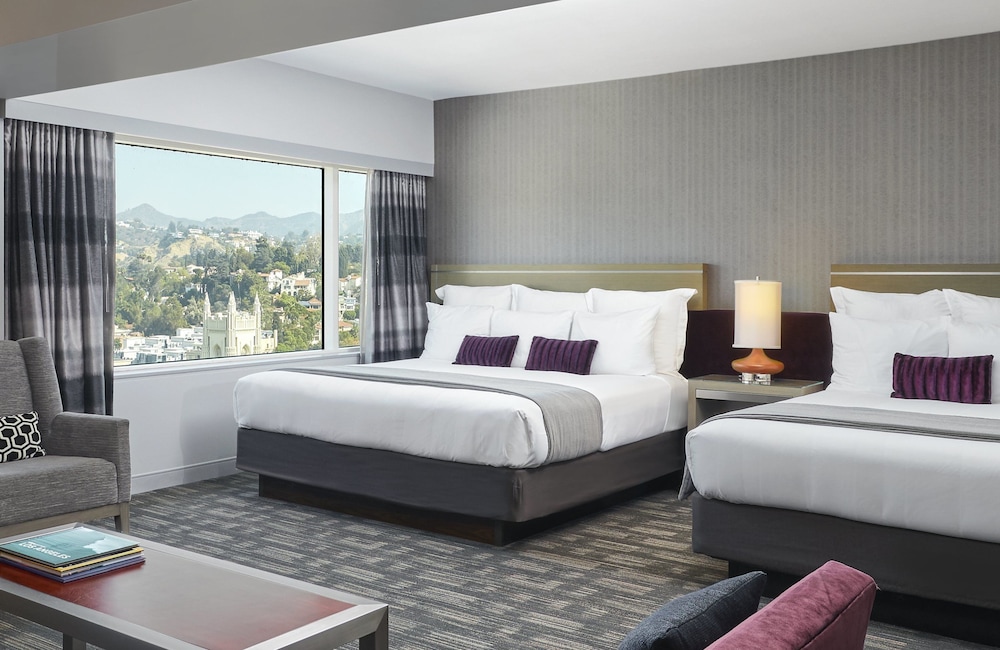 Loews Hollywood Hotel - photo 21