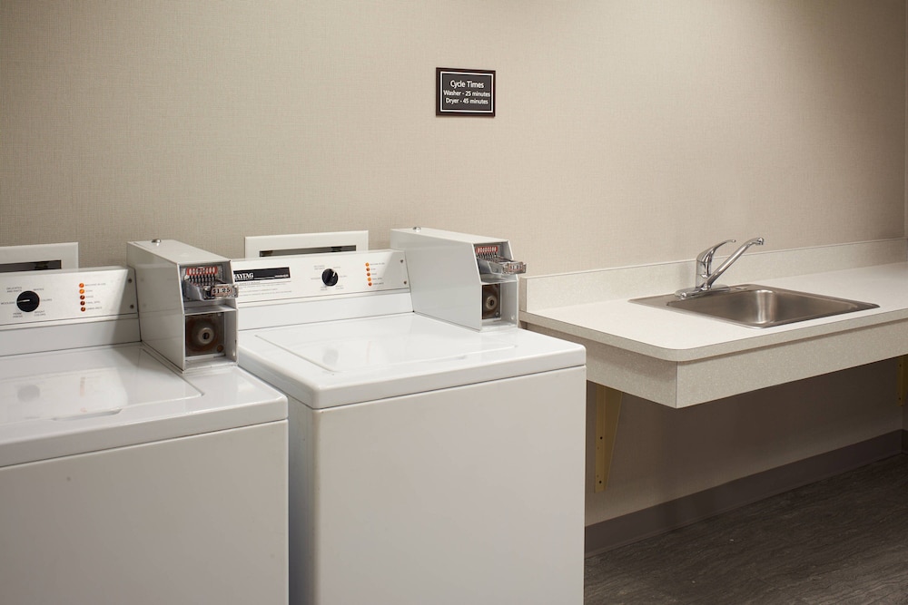 Residence Inn by Marriott Saginaw - photo 11
