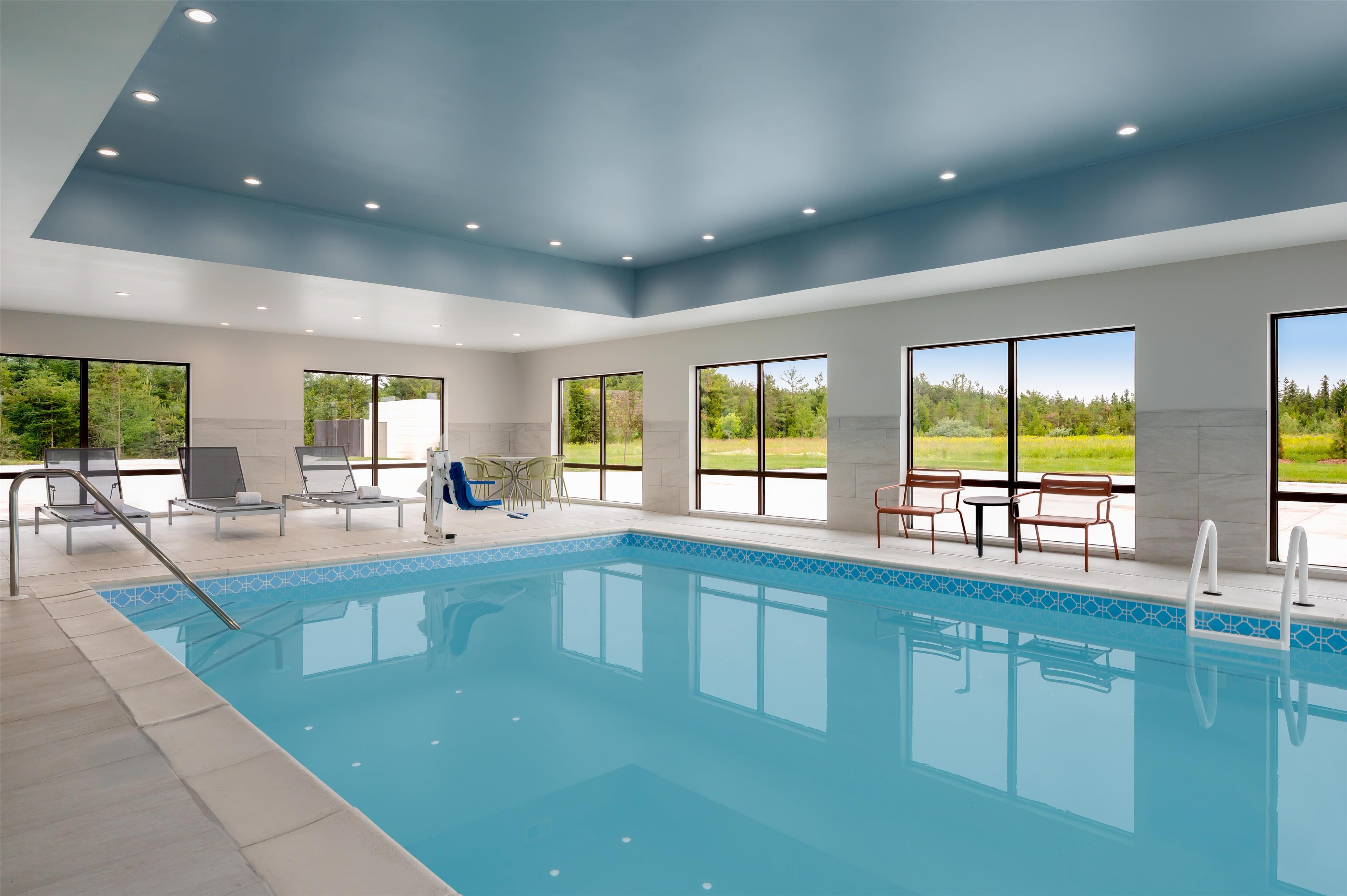 Hampton Inn & Suites by Hilton Alpena - photo 7