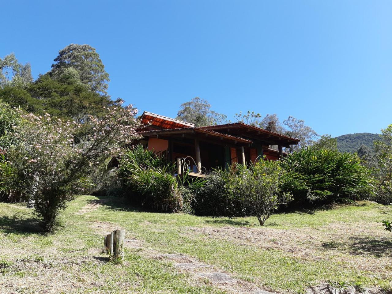 Chalé Aconchegante Paz e Natureza - last minute hotel in Unknown City