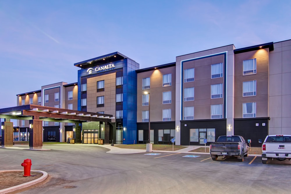 Canalta Kindersley — hotel in Kindersley