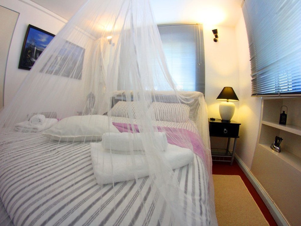 Silis Beach House — Artemida — photo 4