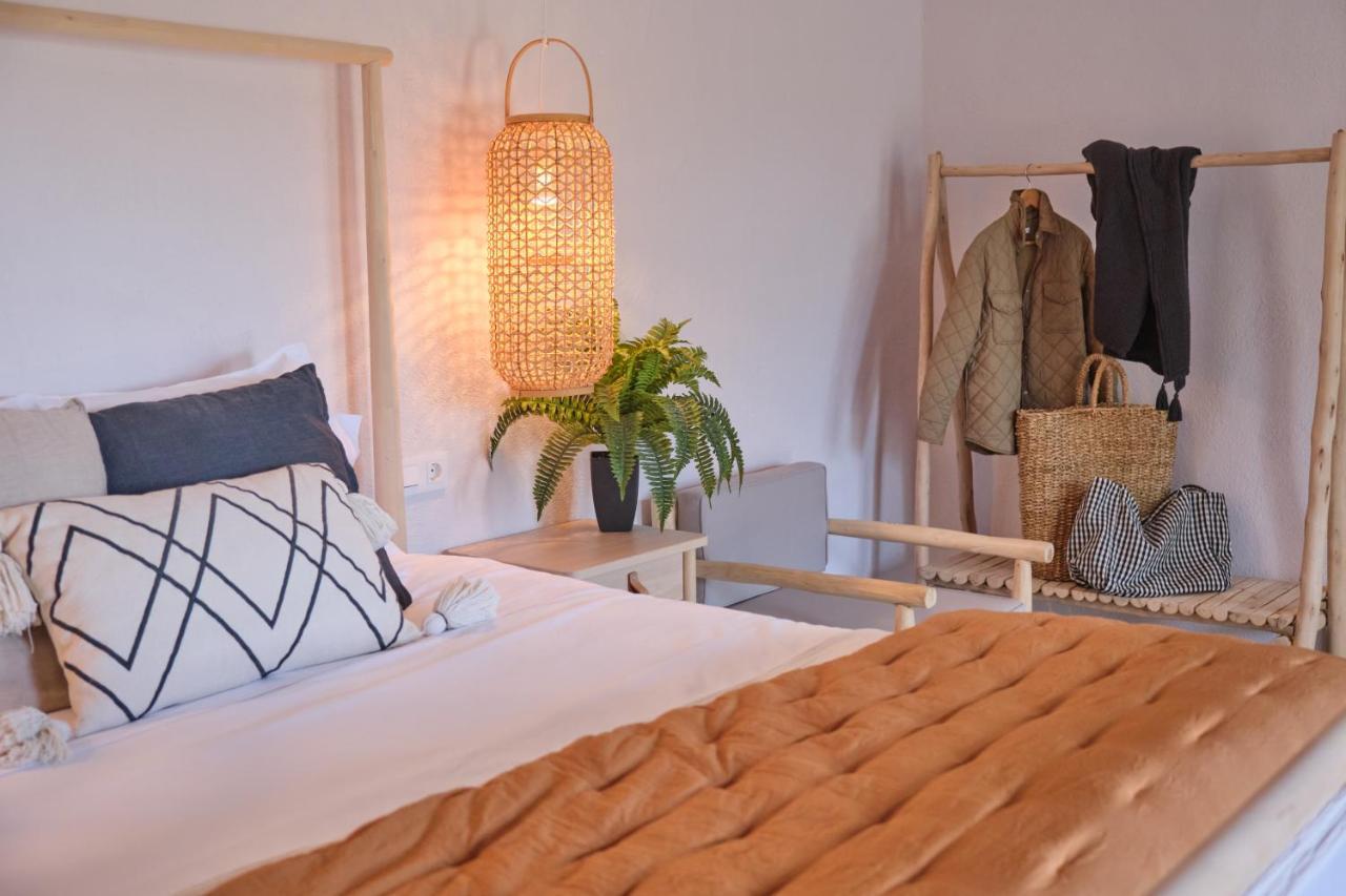 Apartamentos Cortijo Penardera — 4-Star Luxury Hotel in Siles, Spain