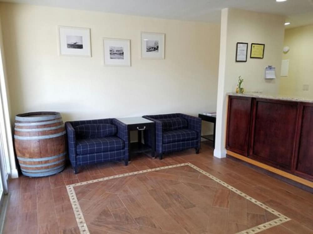 El Rancho Motel Arizona - photo 3