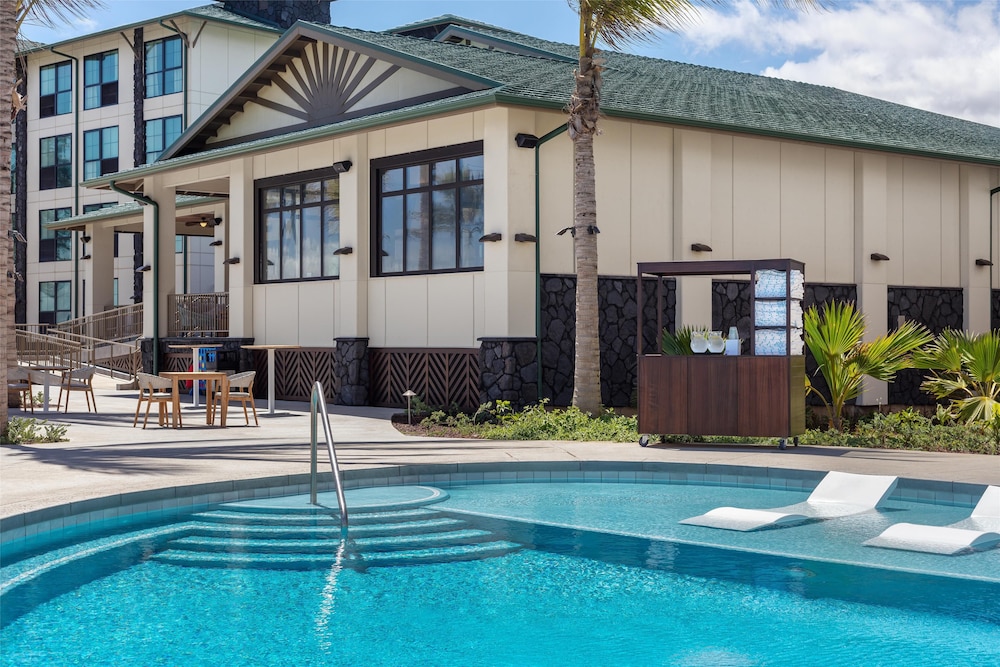 Hampton Inn & Suites by Hilton Maui North Shore - photo 38