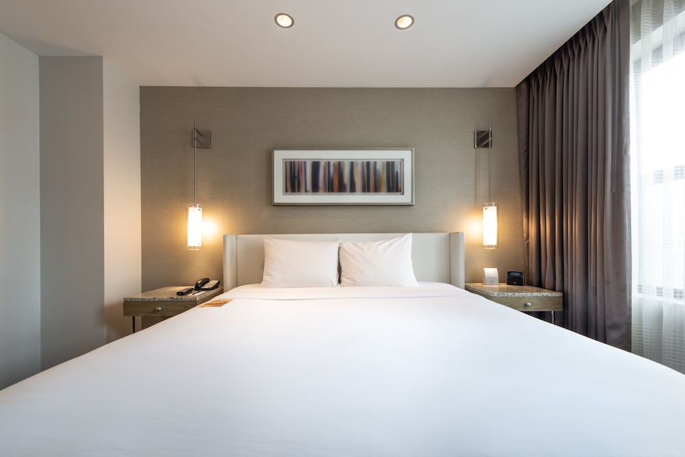 Hotel Felix River North Magnificent Mile - photo 49