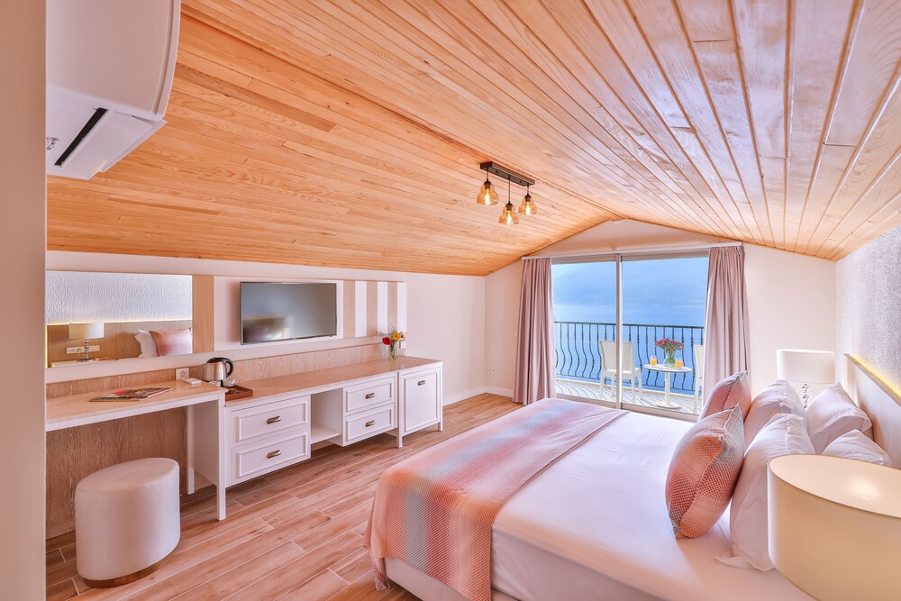 Hilaris Hotel — Kas — photo 5