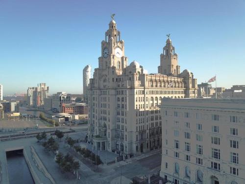 Excelsior Apartments Liverpool Central Free Parking AirCon — 4-Star Luxury Hotel in Liverpool, United Kingdom