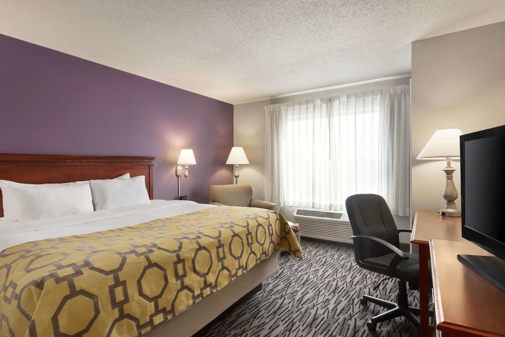 Baymont by Wyndham Springfield I 44 - photo 12