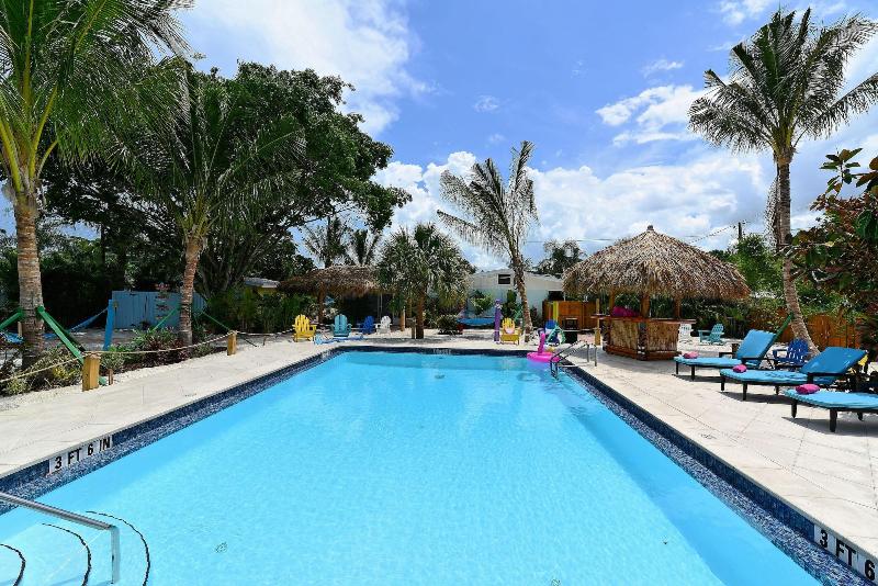 Siesta Key Palms Resort - photo 32