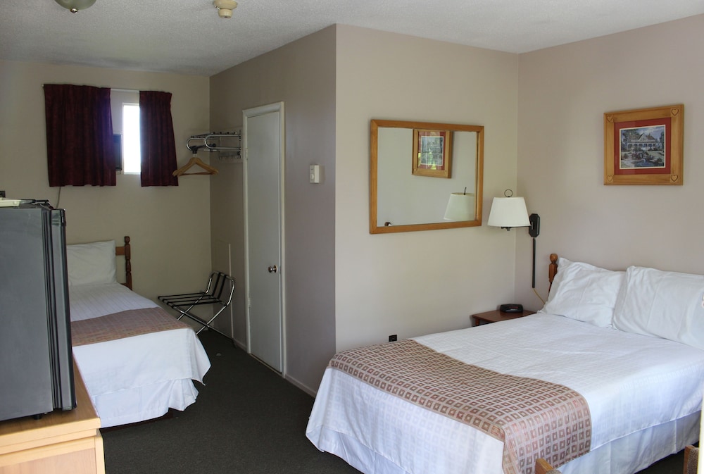 Colonial Resort 1000 Islands — Gananoque — photo 5
