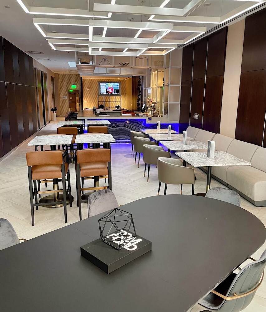 AC Hotel by Marriott New Orleans French Quarter - photo 42