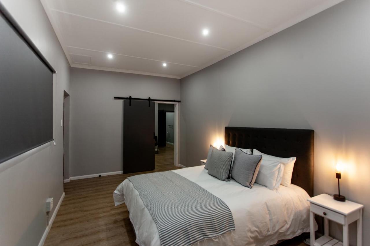 Contemporary Karoo — hotel in Graaff-Reinet